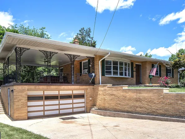 308 W Maplewood Ave, Mechanicsburg, PA 17055