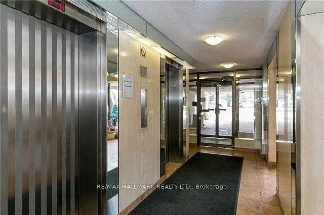Building Photo - 301 Prudential Dr #1708