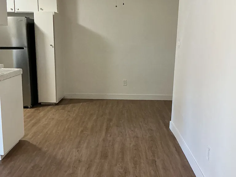 8202 Ashgrove Dr #2 — Photo 10