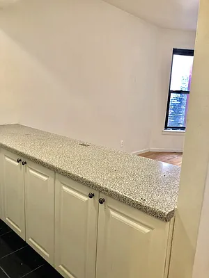 Rented by PennApts | media 7