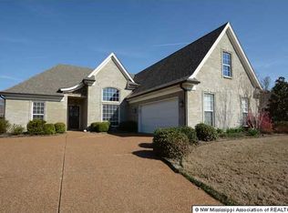 1726 Banbury Ln, Hernando, MS 38632