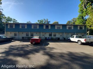 301 NW 13th Ave APT 4, Gainesville, FL 32601