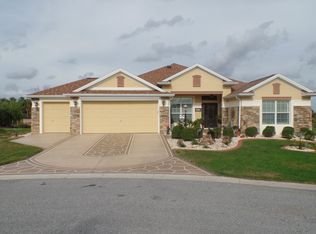 2945 Buttercup Way, The Villages, FL 32163