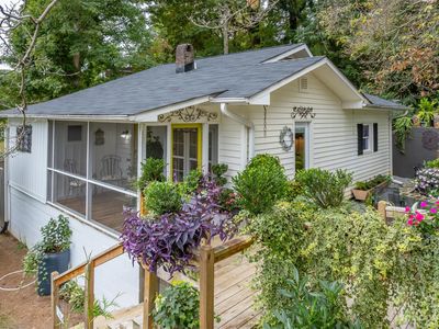 196 Screven Rd, Mill Spring, NC, 28756