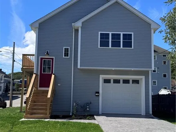 160 5th Ave, Woonsocket, RI 02895