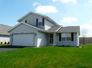 379 Joyce Ave, Rockford, IL 61107
