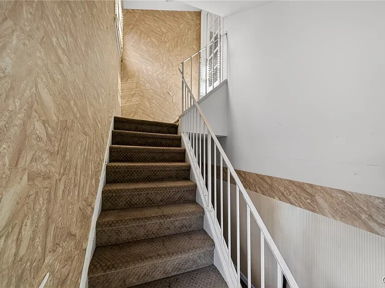 2340 Court St — Photo 2