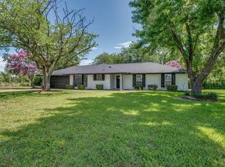 120 Sunrise Ct, Palmer, TX 75152