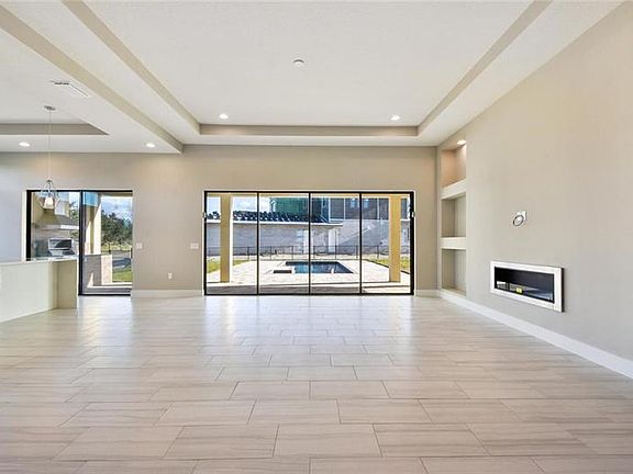 4th image of 6501 Point Hancock Dr