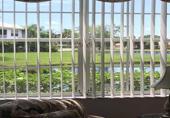5th image of 5070 Lake Catalina Dr APT A