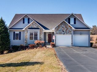 214 Dudley Creek Rd, Hardy, VA 24101