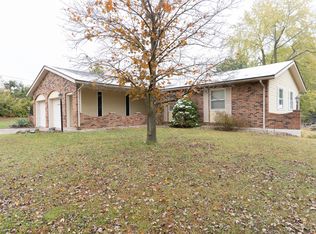 308 Greenbrier Rd, Moberly, MO 65270