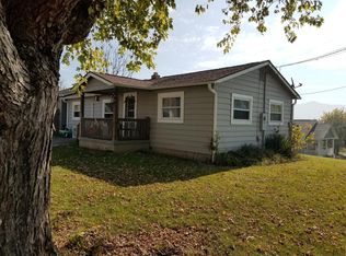 324 High St, Canton, NC 28716