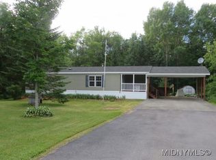 10505 Coombs Rd, Holland Patent, NY 13354