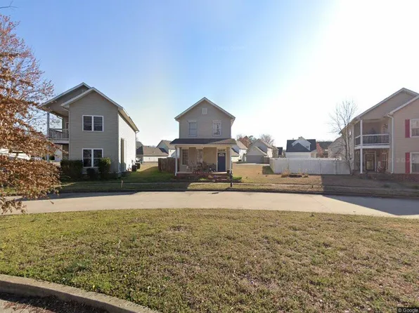 3522 W Belmont Cir, Fayetteville, AR 72704