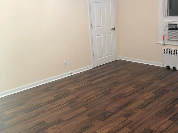 5th image of 120 Edgewood Ave