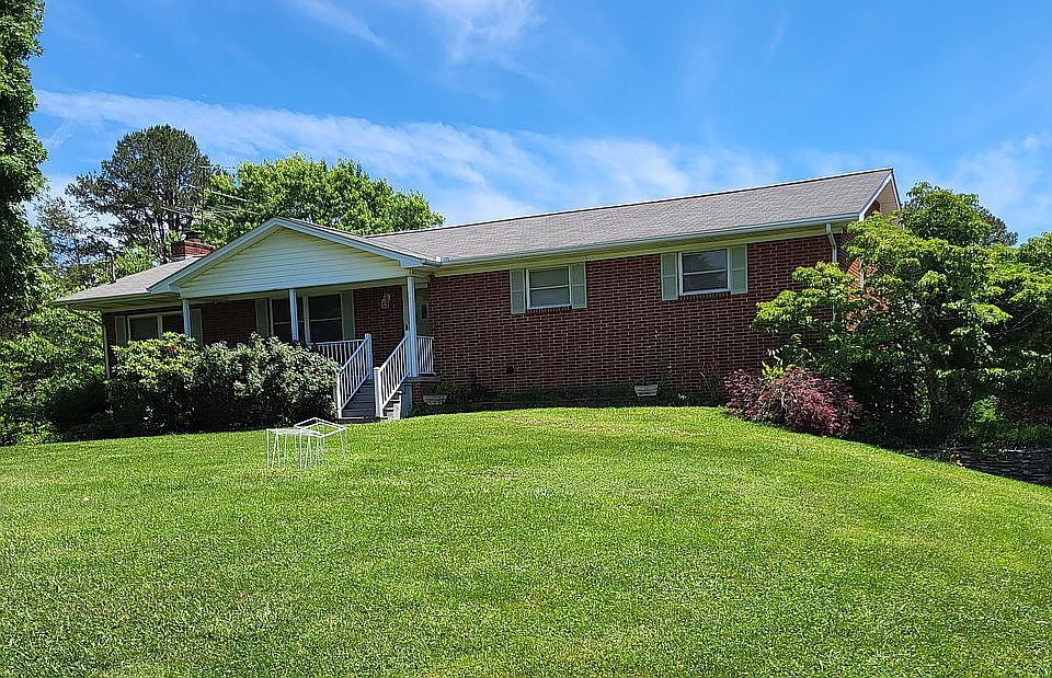 1st image of 7906 Shoffner Ln