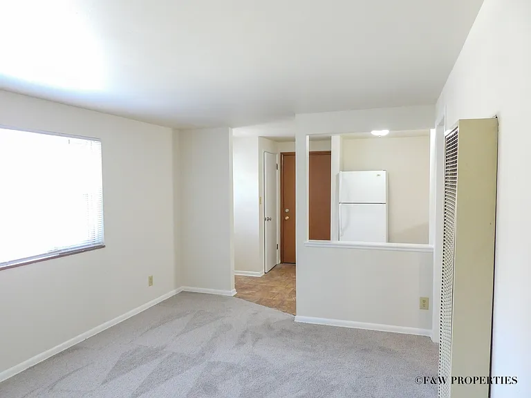1075 Bryden Road — Photo 18