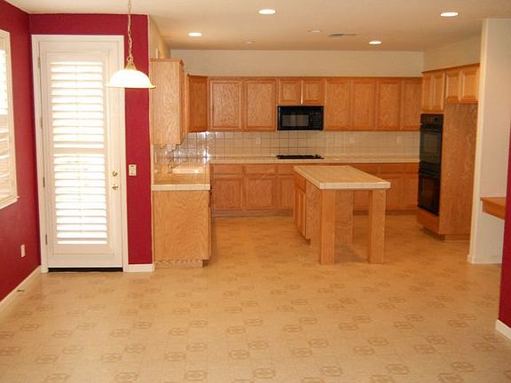 3rd image of 5319 Homewood Way