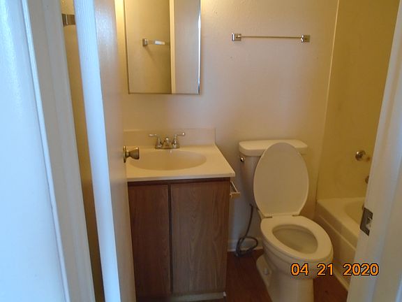 5th image of 602 Macon Ave #205