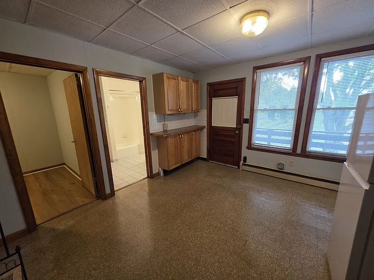 225 Alfred St #204 — Photo 5