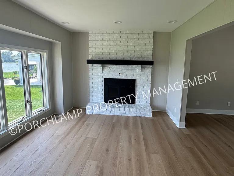 15770 Connelly Ave — Photo 17
