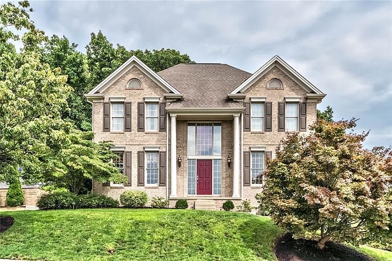 1st image of 110 Oakview Dr