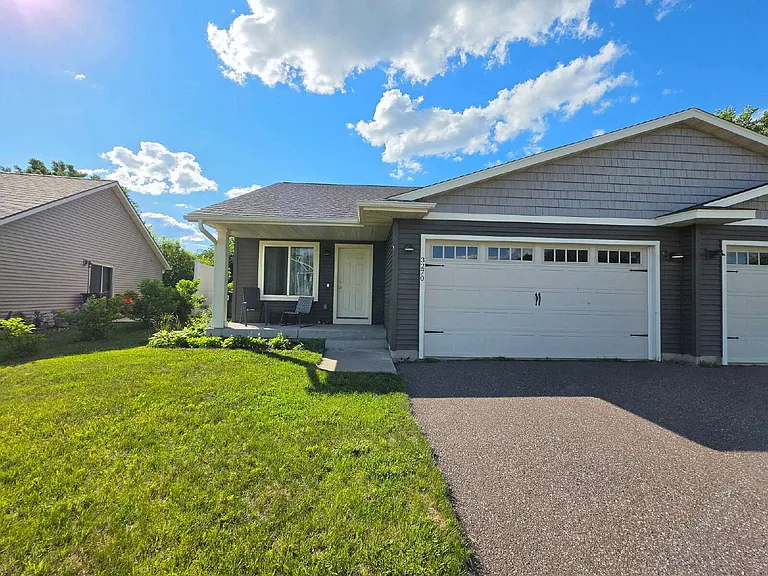 3270 White Oak Ln — Photo 3