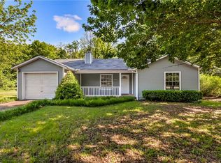 5773 W Michael Cole Dr, Fayetteville, AR 72704