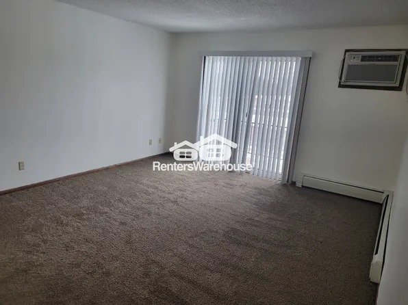 1711 Northway Dr APT 6, Mankato, MN 56003