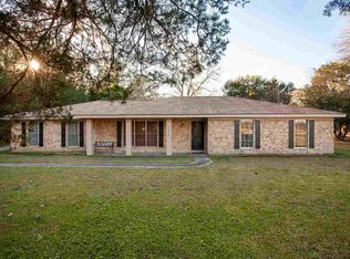 1370 Old Beaumont Rd, Sour Lake, TX 77659