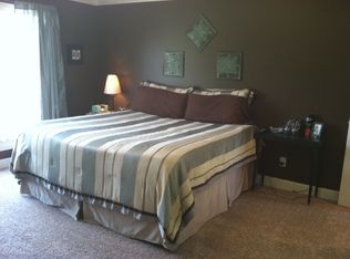 1930 Marvel Ln, Liberty, MO 64068