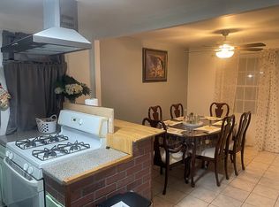 110 Century Rd, Cheektowaga, NY 14215