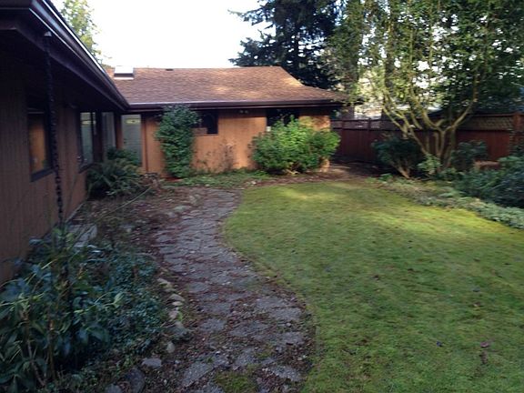 3rd image of 8447 SE 36th St