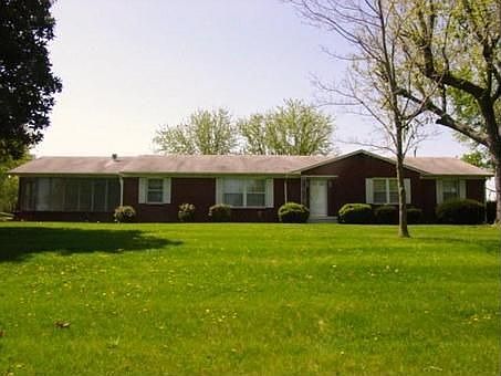 1st image of 100 Hillwood Dr