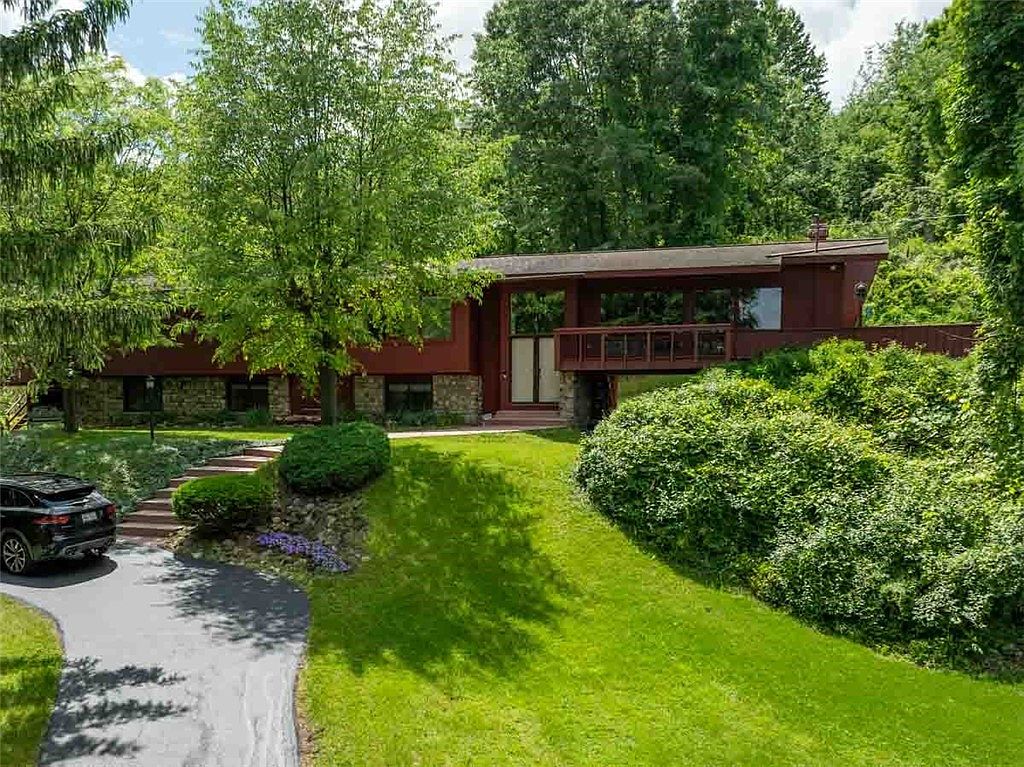 6929 Valentown Rd, Victor, NY 14564 | Zillow