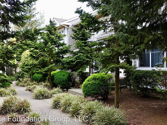 2nd image of 12545 Roosevelt Way NE APT 303