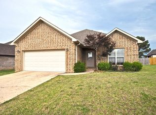 5025 Aberdeen Rd, Jonesboro, AR 72405