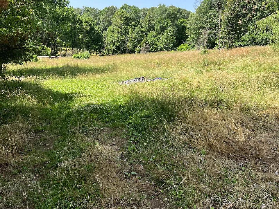 2nd image of 2814 Stonington Rd