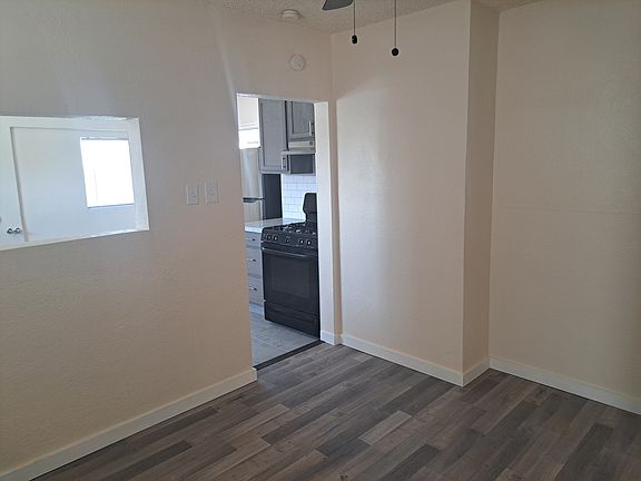 4th image of 701 W Washington Ave #701