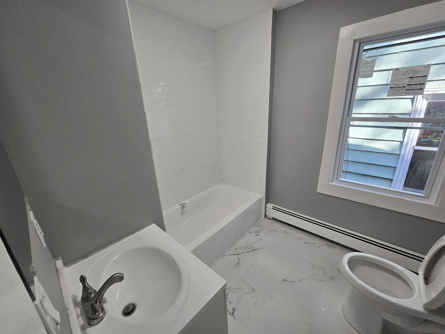 3 bed, 1100 sqft, $1,950 — Photo 4
