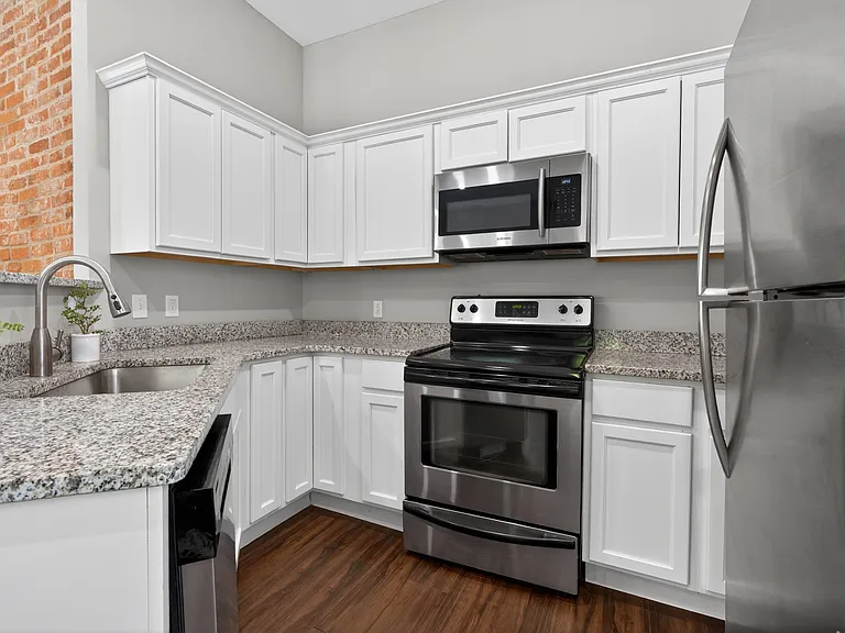 614 N Upper St — Photo 8