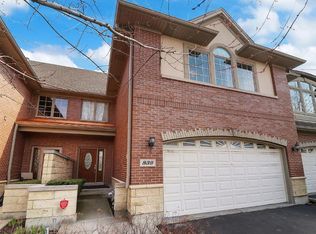 839 N Franklin Ave, Palatine, IL 60067