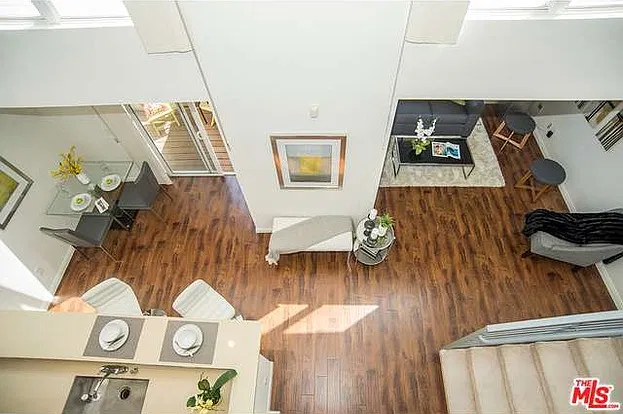 1 bed, 980 sqft, $3,695 — Photo 3