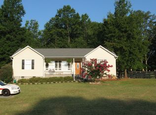 260 Hawthorne Ave, Woodruff, SC 29388