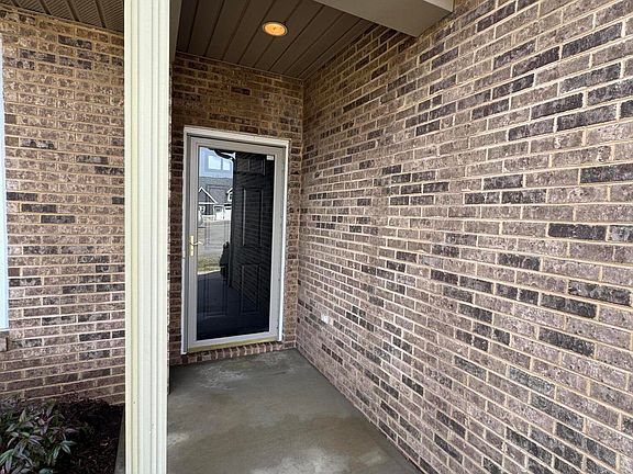 4th image of 414 Kimball Ave