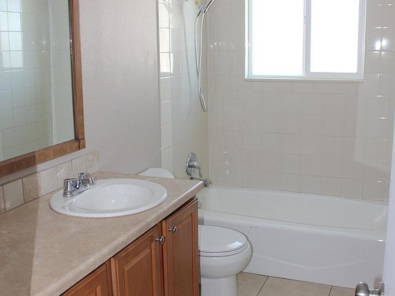 Main floor bathroom.