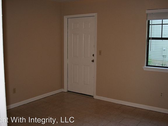 4th image of 1233 Continental Ct