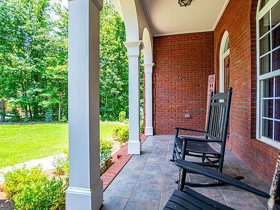 4th image of 81 Castleman Rd