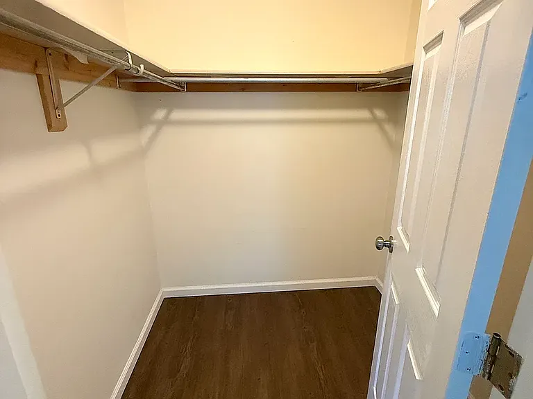 10029 Village Tree Ct — Photo 18
